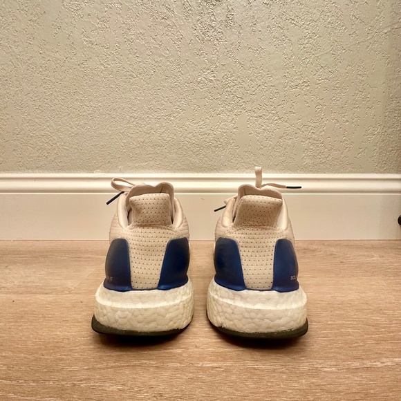 Adidas Solar Boost  Wmns 7.5 / Men 6.5 - Picture 6 of 12